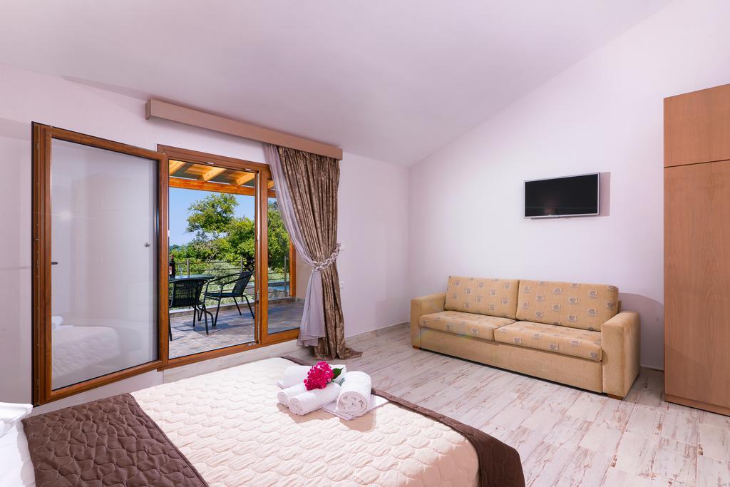 Kapsogeorgis Rooms Kinira Exterior foto
