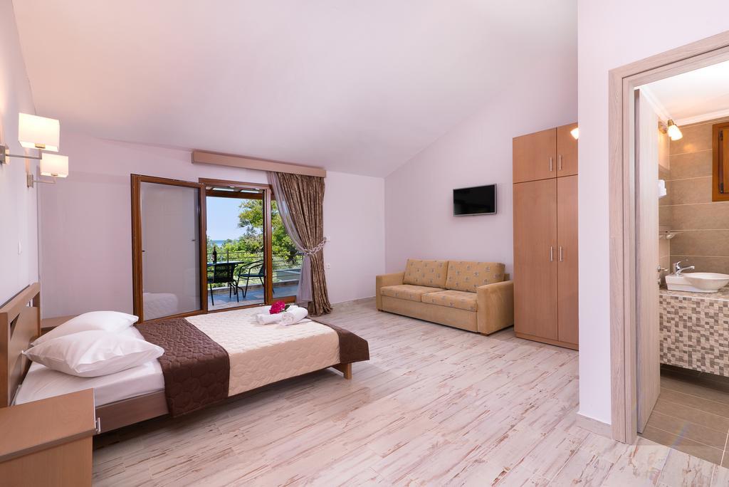 Kapsogeorgis Rooms Kinira Exterior foto